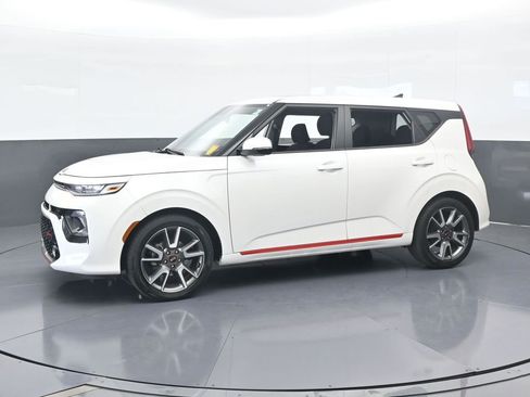 Used 2021 Kia Soul GT-Line image 2
