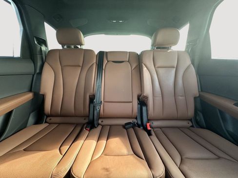 Used 2023 Audi Q7 3.0T Prestige image 13