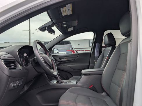 Used 2023 Chevrolet Equinox RS AWD/4WD image 9