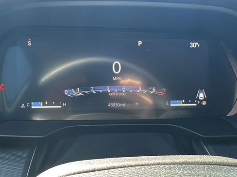 Used 2023 Jeep Grand Cherokee Laredo image 18