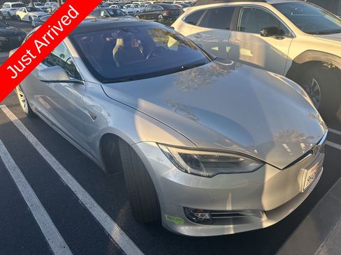 Used 2016 Tesla Model S 90D image 6