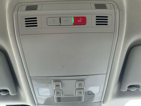 Used 2023 Volkswagen Taos S image 25