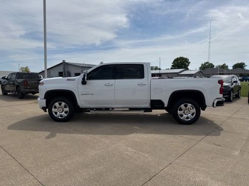 Used 2023 Chevrolet Silverado 2500 LTZ w/ Z71 Chrome Sport Edition AWD/4WD image 4