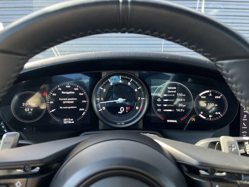 Certified 2020 Porsche 911 Carrera 4S image 27