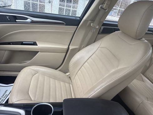 Used 2013 Ford Fusion SE image 17