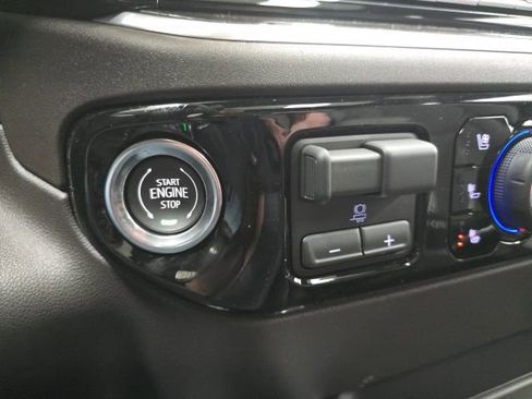 New 2026 Chevrolet Silverado 2500 LTZ w/ LTZ Premium Package image 16