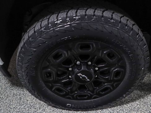 Used 2022 Chevrolet Silverado 2500 LTZ w/ LTZ Plus Package AWD/4WD image 11