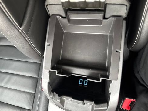 Used 2016 Ford Escape SE w/ SE Leather Comfort Package FWD image 24