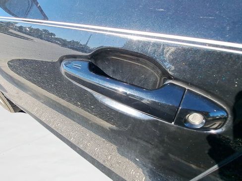 Used 2015 Toyota Highlander Limited image 5