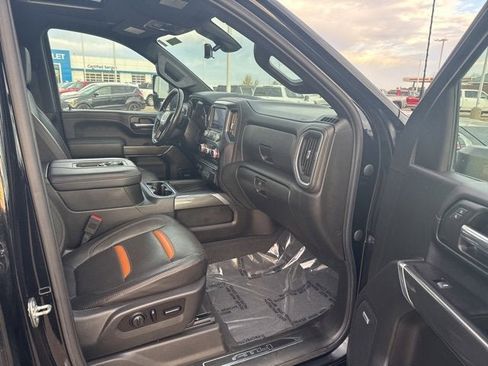 Used 2020 GMC Sierra 3500 AT4 w/ AT4 Premium Package image 17