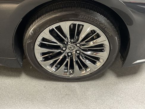 Used 2021 Lexus LS 500 image 13