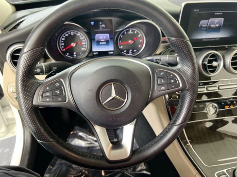 Used 2017 Mercedes-Benz C 300 4MATIC Sedan image 11