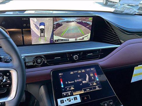 New 2026 INFINITI QX80 Autograph w/ Premium Cargo Package image 10