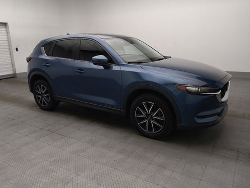 Used 2018 MAZDA CX-5 Touring w/ Preferred Equipment Package FWD image 11