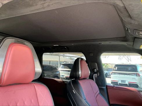 New 2026 INFINITI QX80 Autograph image 21