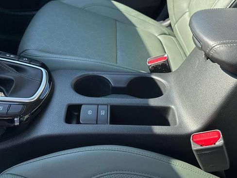 Used 2024 Kia Seltos SX w/ SX Sunroof Package AWD/4WD image 16