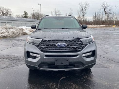 Used 2023 Ford Explorer XLT w/ Equipment Group 202A image 13