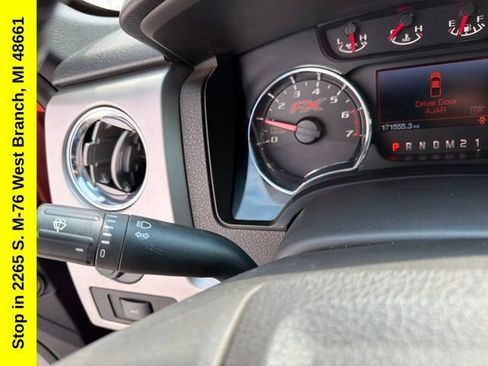 Used 2014 Ford F150 FX4 w/ Equipment Group 402A Luxury AWD/4WD image 20