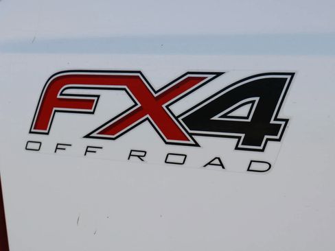 Used 2015 Ford F350 Lariat w/ FX4 4x4 Off Road Package image 8