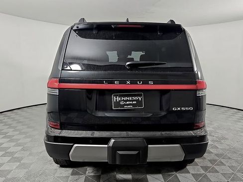 Used 2025 Lexus GX 550 AWD/4WD image 5