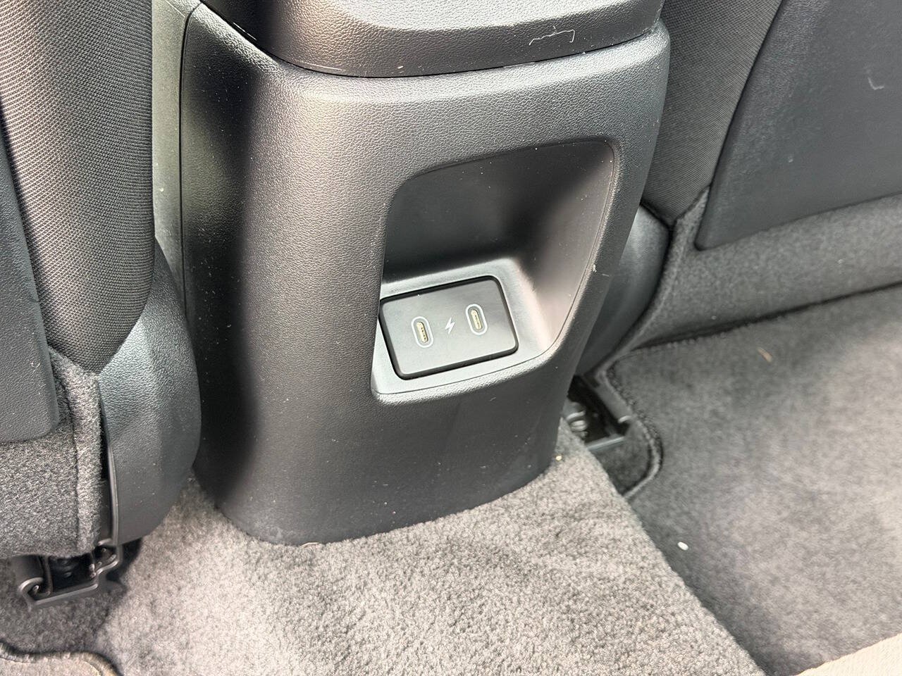 Used 2025 Hyundai Elantra Sport FWD image 14