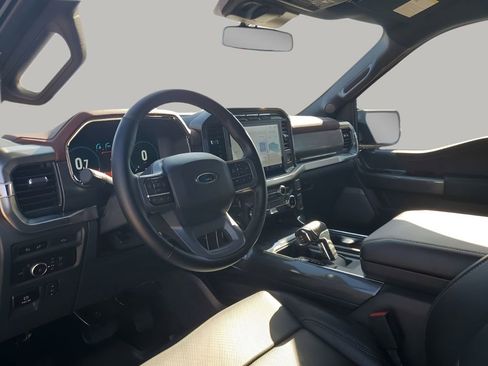 Used 2022 Ford F150 Lariat w/ Max Trailer Tow Package image 30