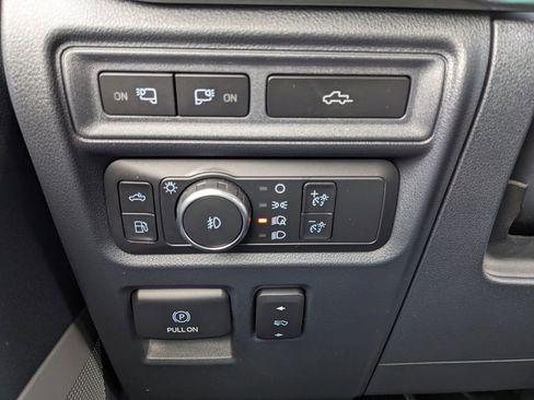 Used 2022 Ford F150 Lariat w/ Equipment Group 502A High image 58