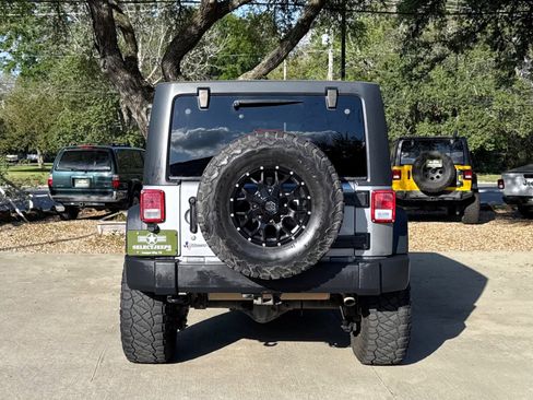 Used 2014 Jeep Wrangler Unlimited Sport w/ Quick Order Package 24S AWD/4WD image 11