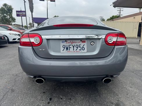 Used 2010 Jaguar XK Coupe RWD image 5
