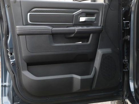 New 2026 RAM 2500 Big Horn AWD/4WD image 17