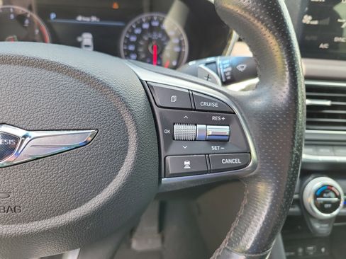 Used 2019 Genesis G70 2.0T Advanced w/ Dynamic Package RWD image 16