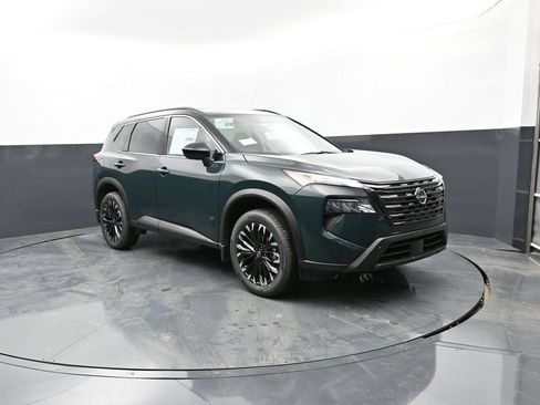 New 2026 Nissan Rogue Dark Armor AWD/4WD image 2