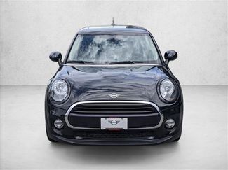 Used 2019 MINI Cooper 2-Door Hardtop FWD video 2