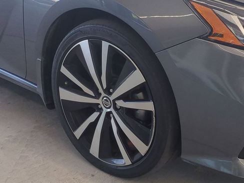 Used 2021 Nissan Altima 2.5 SR w/ SR Premium Package FWD image 7