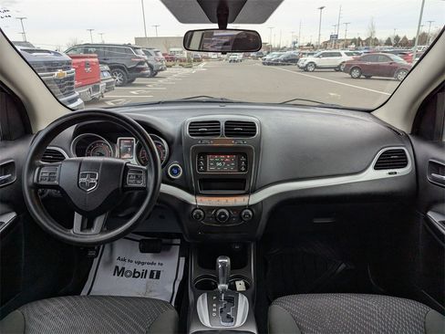 Used 2012 Dodge Journey SXT w/ Flexible Seating Group image 25