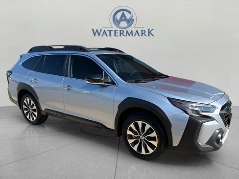 Used 2024 Subaru Outback Limited AWD/4WD image 11