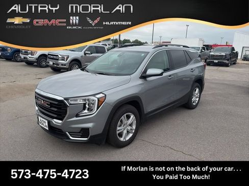 Used 2024 GMC Terrain SLE w/ Driver Convenience Package FWD image 1