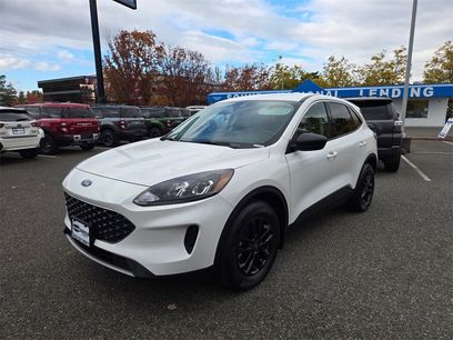 Used 2022 Ford Escape SE