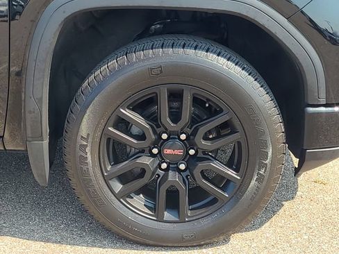 Used 2024 GMC Sierra 1500 Pro w/ Graphite Edition AWD/4WD image 9