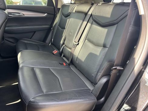 Used 2017 Cadillac XT5 Premium Luxury AWD/4WD image 22