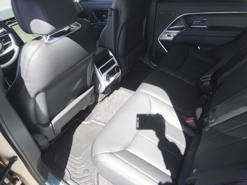 New 2026 Land Rover Range Rover SE AWD/4WD image 29