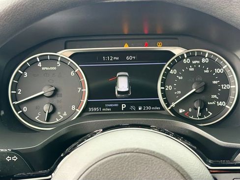 Used 2023 Nissan Rogue SV FWD image 12