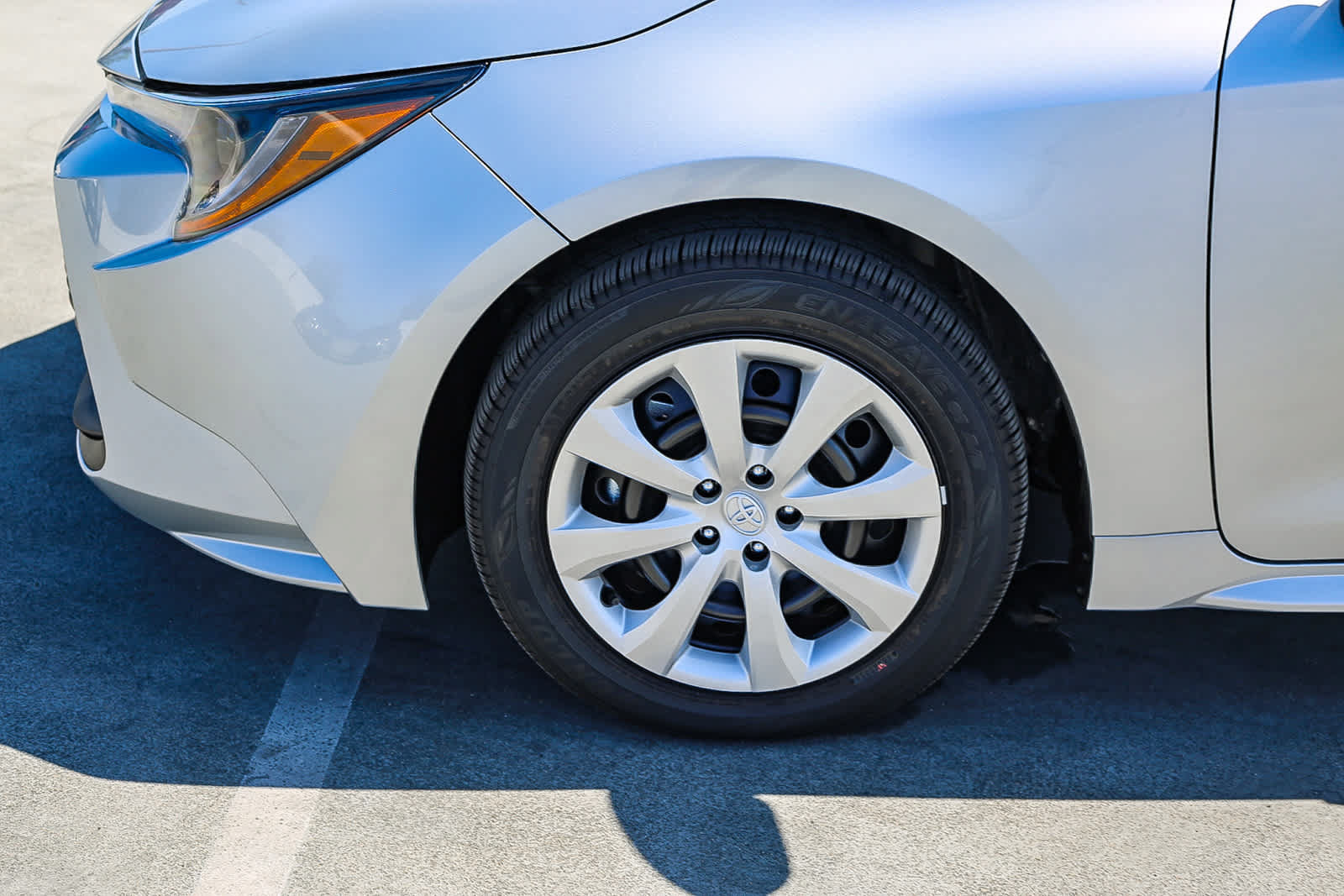 New 2027 Toyota Corolla LE FWD image 10
