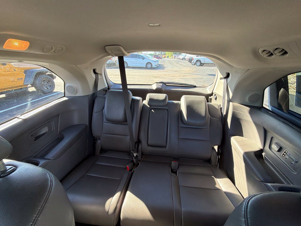 Used 2016 Honda Odyssey Touring image 36