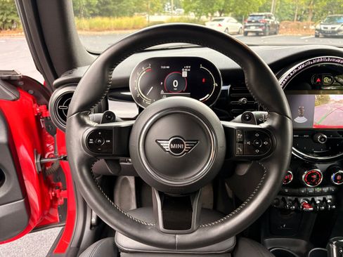 Used 2024 MINI Cooper S image 15