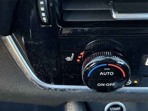 Certified 2023 Nissan Rogue SL w/ SL Premium Package image 19