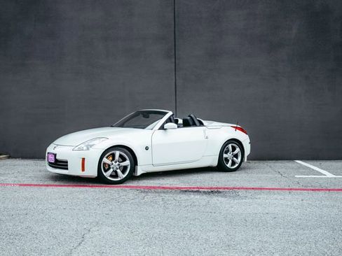 Used 2007 Nissan 350Z Grand Touring image 15