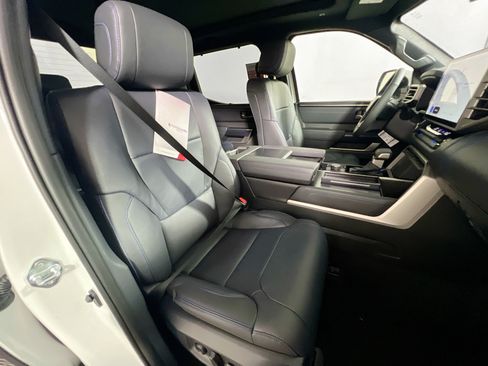 New 2026 Toyota Tundra Platinum AWD/4WD image 30