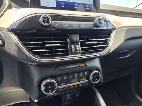 Certified 2022 Ford Escape SEL FWD image 23
