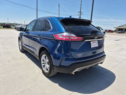 Used 2020 Ford Edge SEL w/ Cold Weather Package AWD/4WD image 8
